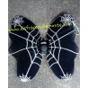 Alas de araña negras con plata.38 x35 cm