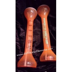 Vaso medidor,color verde..Despedidas.