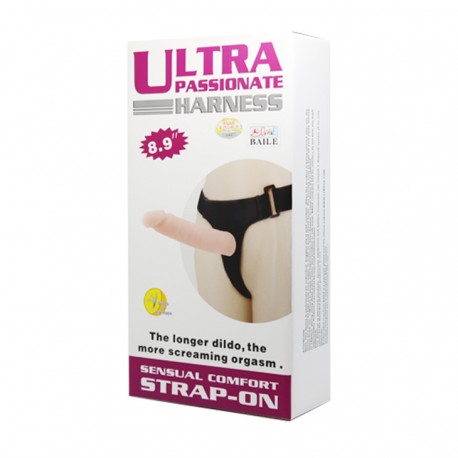 Arnés desmontable con pene color carne grande